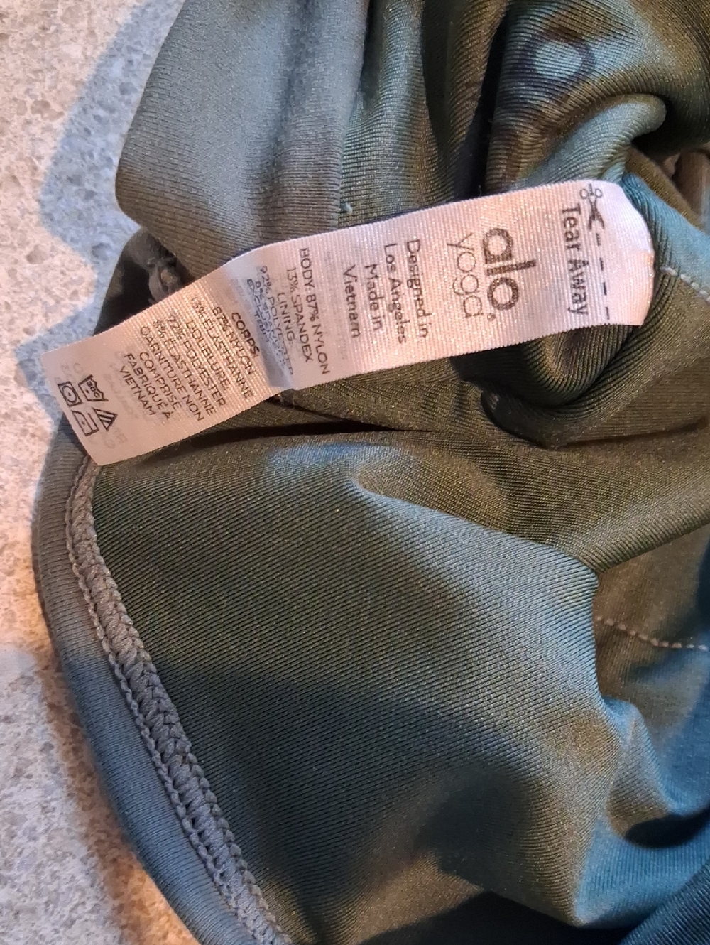 ALO Yoga Olive Green High Neck Tank - Picture 4 of 4